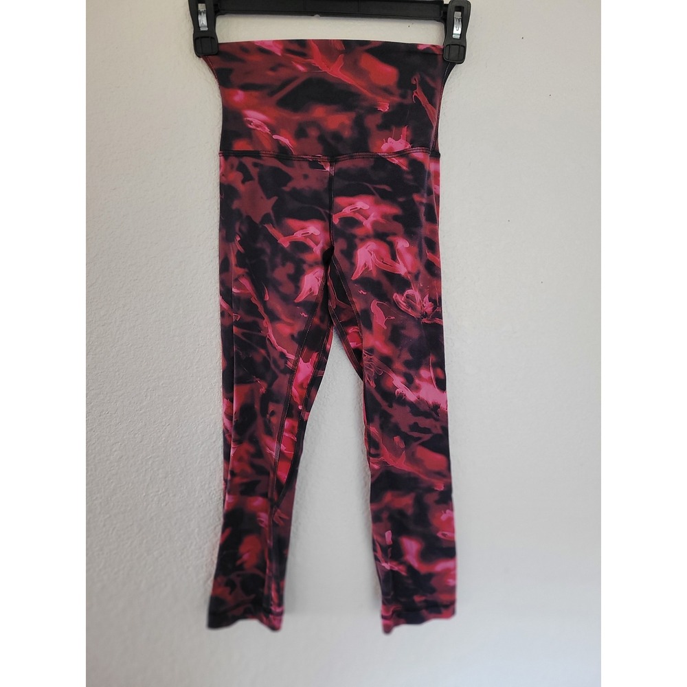 Lululemon Align High Rise Crop Leggings Abstract Red Black Women's Size 0 #7‎